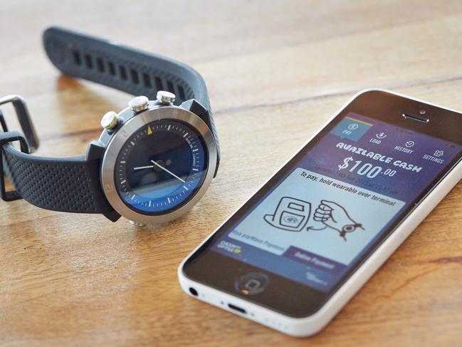 You'll soon make payments through Optus by waving a smart watch