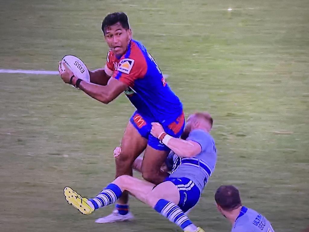 Newcastle Knights prop Daniel Saifiti suffered a broken tibia after this hip-drop tackle from Canterbury Bulldogs forward Luke Thompson.