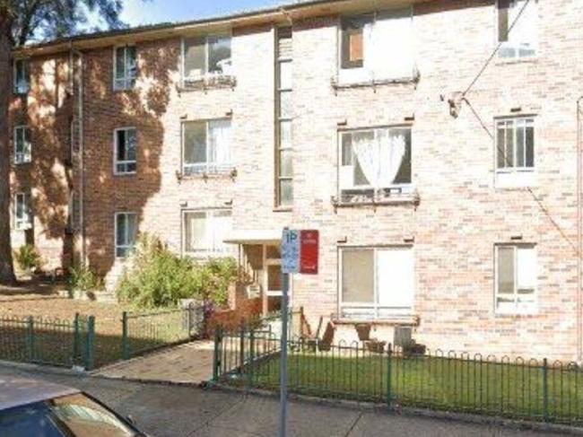 Luke Taylor threatened to chop a man’s head off at an apartment block in Belmore. Picture: Google Maps.