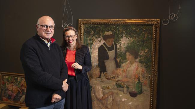 Ian Knox and Councillor Melissa Taylor with Dejeuner by Emanuel Phillips Fox, circa 1910-11 part of the Lionel Lindsay Collection of Toowoomba Regional Art Gallery, Thursday, July 18, 2024. Picture: Kevin Farmer