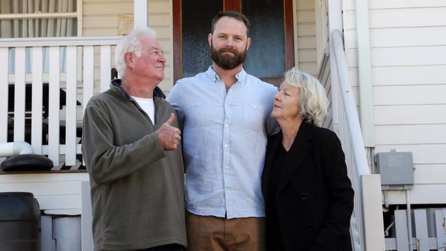 Medic John Walter meets David and Mary McCarthy for the first time since their son Sean was killed in Afghanistan.