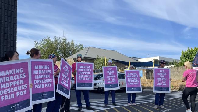 HACSU embryologists, nurses and administrative staff at TasIVF and Hobart Specialist Day Hospital walked off the job for an hour on Monday.