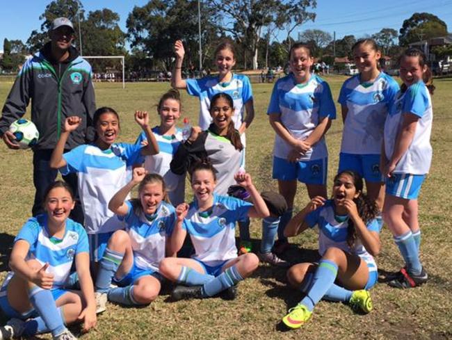 Newbury Bulls girls after their semi-final win.