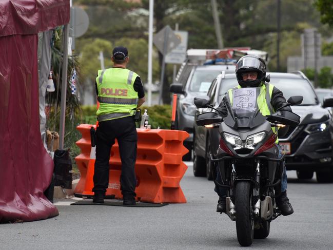 Police check cars at the Queensland border with NSW at Griffith Street in Coolangatta on the Gold Coast on Wednesday. Picture: Steve Holland/NCA NewsWire