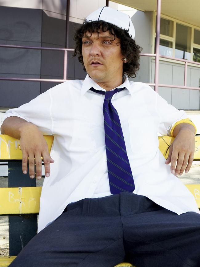 Chris Lilley as Jonah Takalua