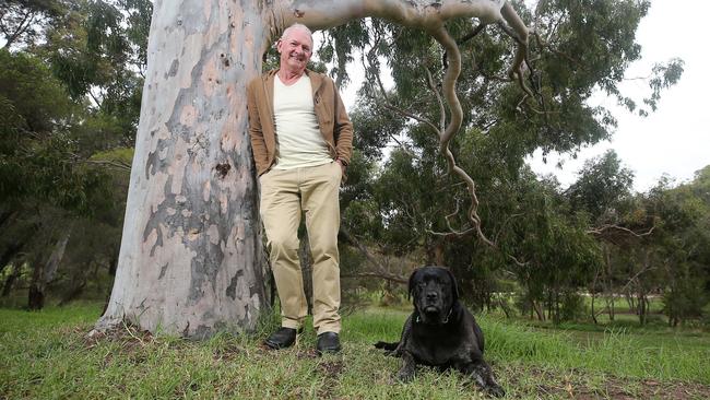 Geoff Morsby from Strathmore with his dog Fleck, moving to Glenrowan. Picture: Yuri Kouzmin