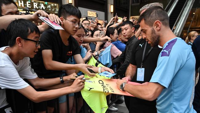 City attacker Bernardo Silva meets fans at promotional event in Shanghai. Photo: Hector Retamal / AFP