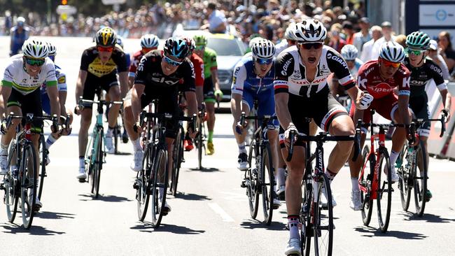 Nikias Arndt powers in front of the pack at the end of the Great Ocean Road race.