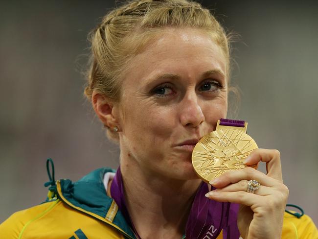 Sally Pearson celebrating gold.