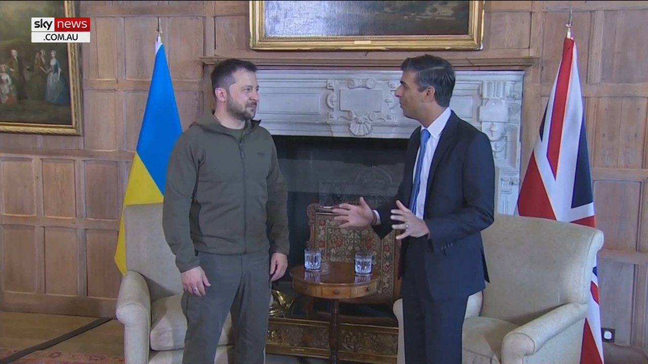 UK PM pledges new attack drones in meeting with Volodymyr Zelensky