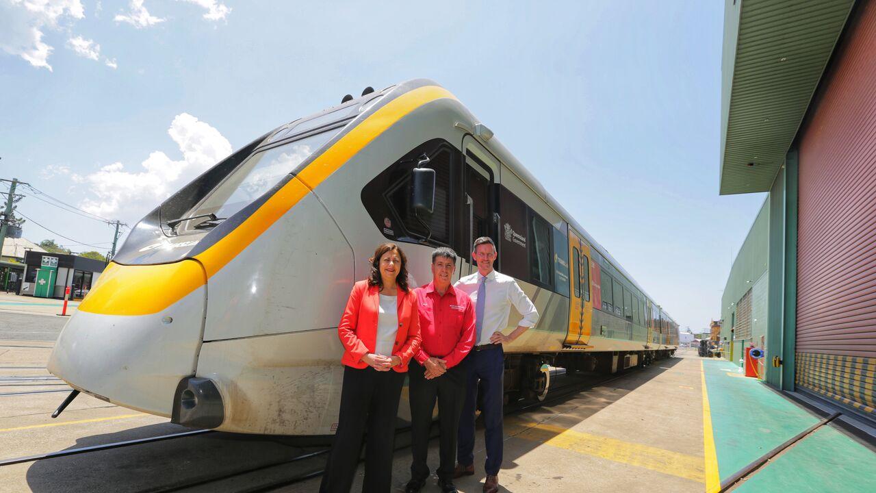 Premier Annastacia Palaszczuk with Member for Maryborough Bruce Saunders and Transport Minister Mark Bailey.