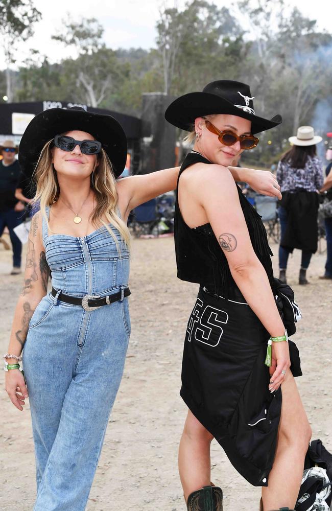 Carley and Tara Stevens from Melbourne at Gympie Music Muster. Picture: Patrick Woods.