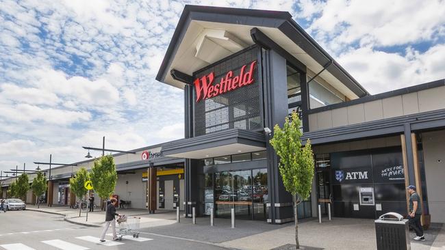 Westfield Fountain Gate is currently the second biggest shopping centre in the country. Picture: Valeriu Campan