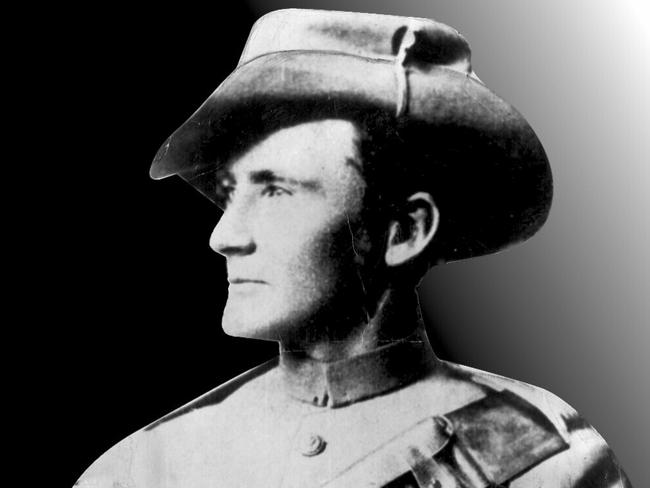 Lieutenant Harry (Breaker) Morant ordered Boer prisoners killed after the death of his mate, English officer Captain Percy Hunt.