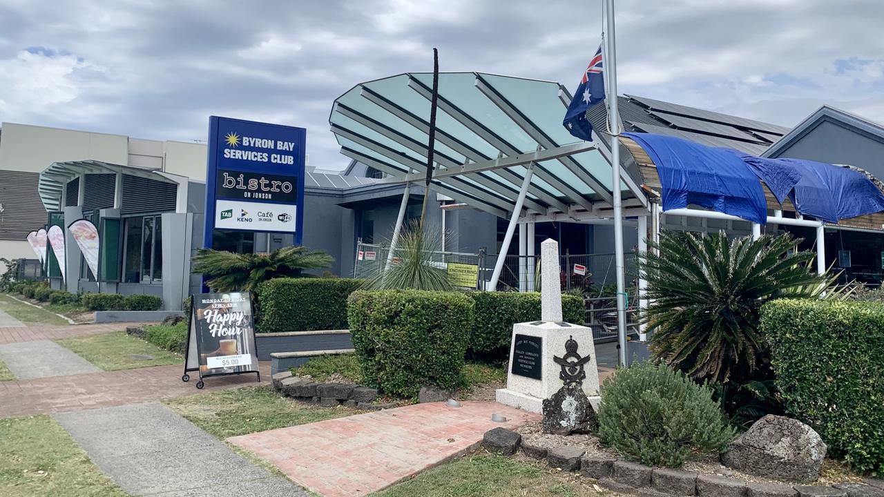 Byron Bay RSL Club has begun requesting proof of full vaccination from customers. Photo: Javier Encalada