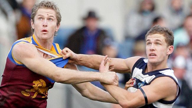 Geelong v Brisbane Lions. Skilled Stadium. Troy Selwood (letf) and his brother Joel Selwood contest.