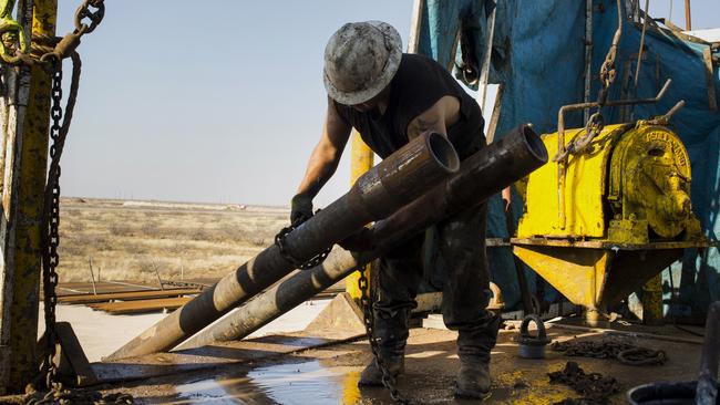 A shale oil rig in Texas. Pic: Bloomberg