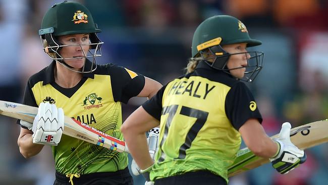 Australia found some form thanks to Beth Mooney and Alyssa Healy.