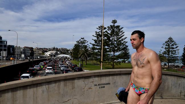 Cars line up for Covid-19 testing at Bondi in Sydney. Picture: NCA NewsWire/Joel Carrett