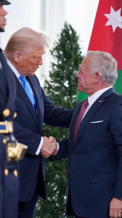King of Jordan offers to take in sick Palestinian children