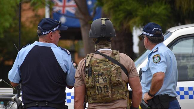 A man was arrested after a stand-off with police in Grafton throughout the morning of Sunday, 20th September, 2020. Photo Bill North / The Daily Examiner