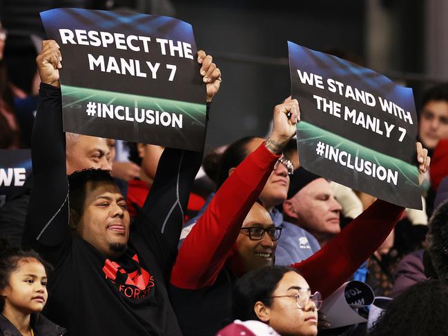 Other fans at the Sea Eagles v Roosters match supported the seven players who would not wear the Pride jersey. Picture: Getty Images