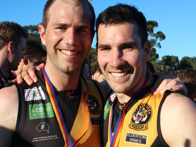 Country Football Liftout - Jay Nash and Henry Slattery NRFC premiership players 2015 - pictuure Peter Argent