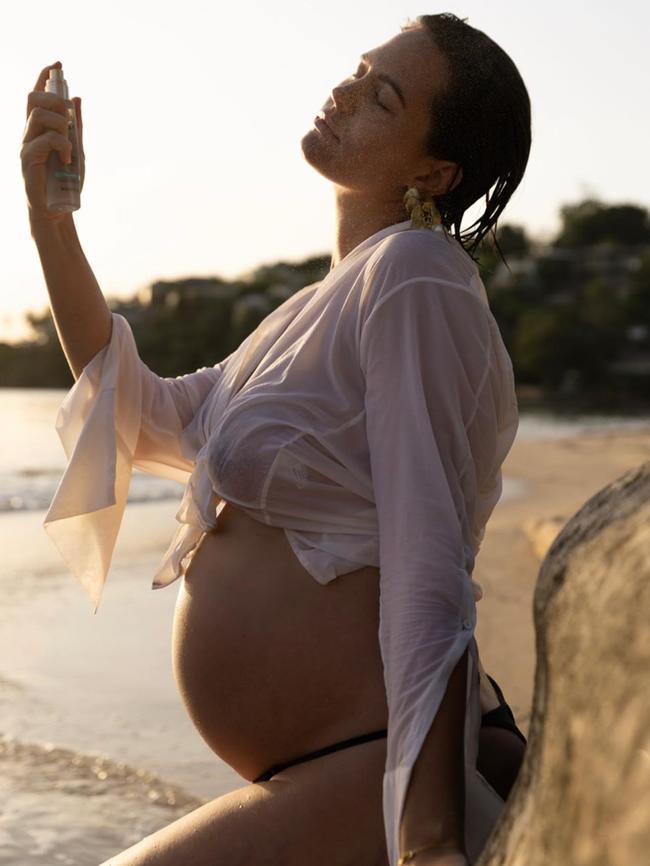 Heavily pregnant Jesinta Franklin promotes Olay on Instagram.