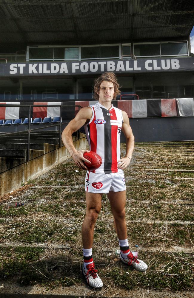 Nathan Freeman, who followed St Kilda as a kid, visits the club’s former home ground Moorabbin. Picture: Colleen Petch