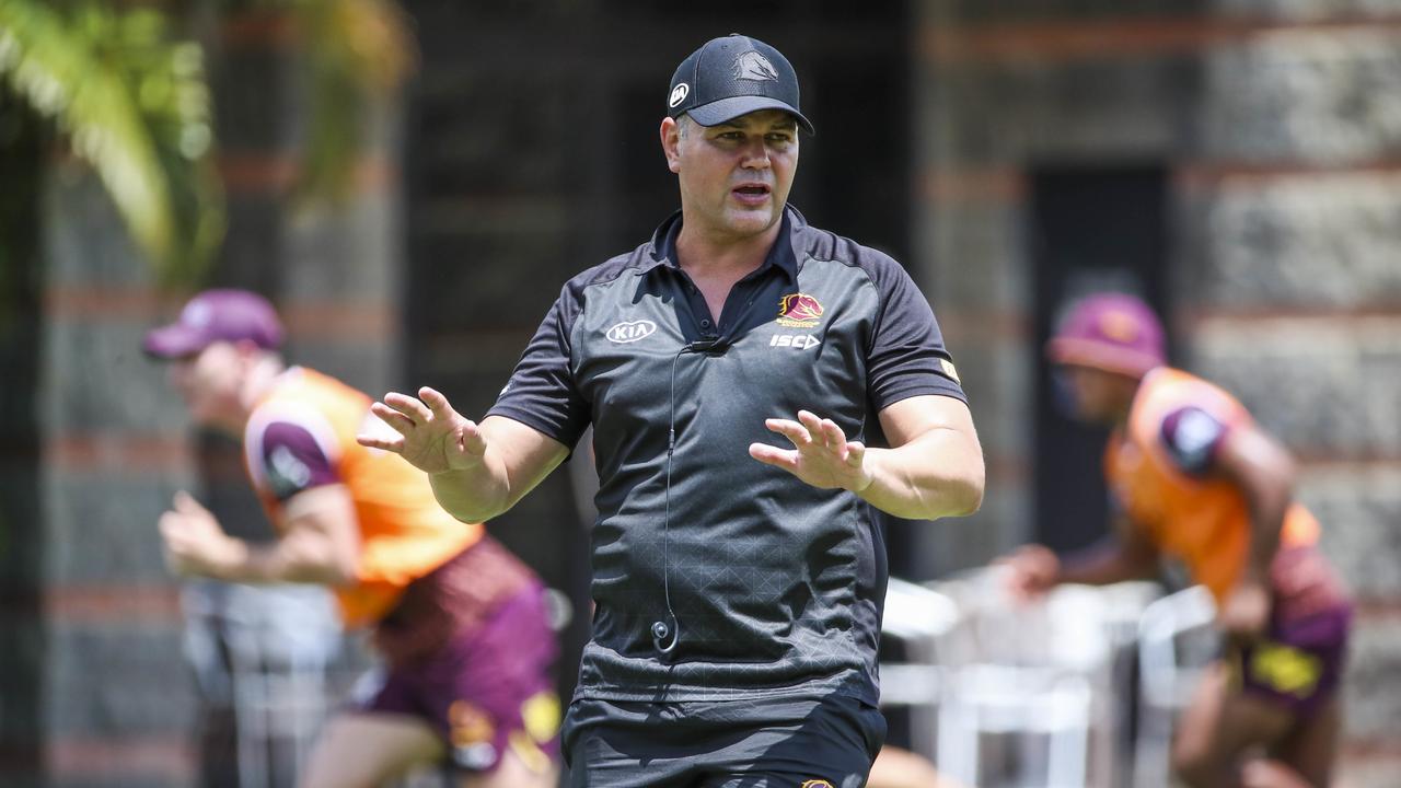 Broncos coach Anthony Seibold serves his players a brutal first training session for 2020 in 30 degree heat.