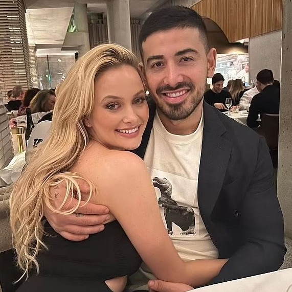 Simone Holtznagel and partner Jono Castano are expecting their first child. Picture: Instagram