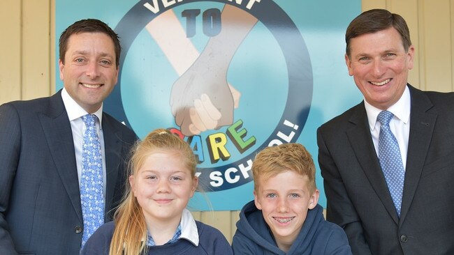 Opposition Leader Matthew Guy, students Grace and Noah, and Forest Hill state Liberal MP Neil Angus.