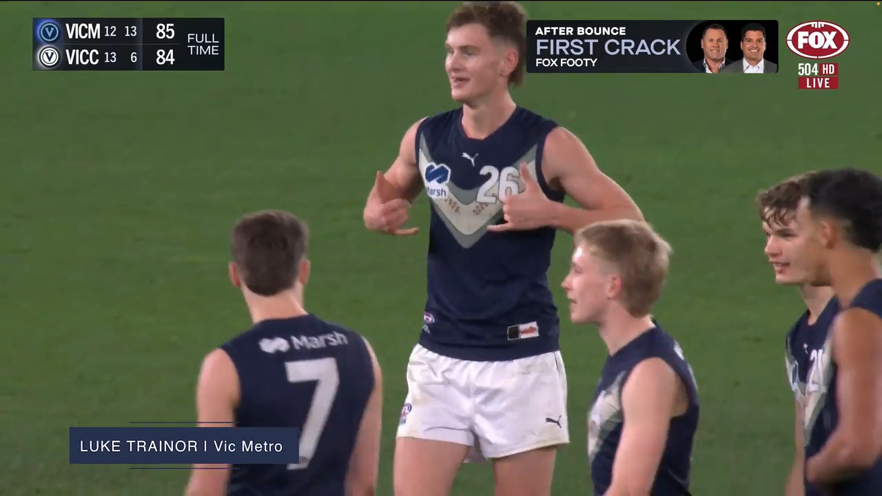 The controversial end to Vic Metro v Vic Country