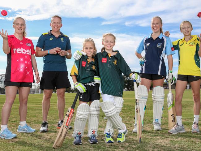 Cricket Australia CEO Kevin Roberts with his daughters Emma,  Kate,  Sophie,  and twins Jess  and Mia. Picture: Ian Currie