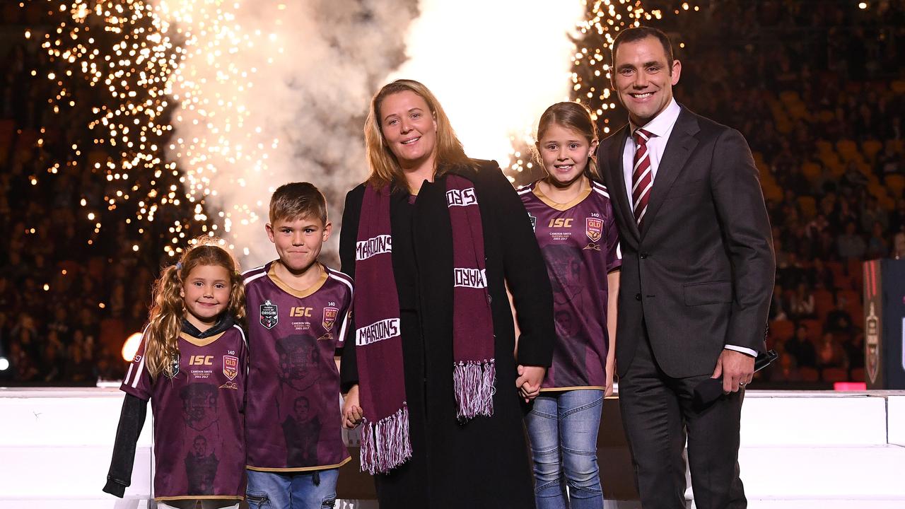 Former Queensland Maroons captain Cameron Smith with his family in 2018. Picture: AAP Image/Dave Hunt