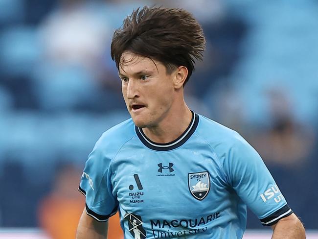 SYDNEY, AUSTRALIA - APRIL 20: Joe Lolley of Sydney FC looks to pass during the round 27 A-League Men match between Sydney FC and Newcastle Jets at Allianz Stadium, on April 20, 2025, in Sydney, Australia. (Photo by Jeremy Ng/Getty Images)