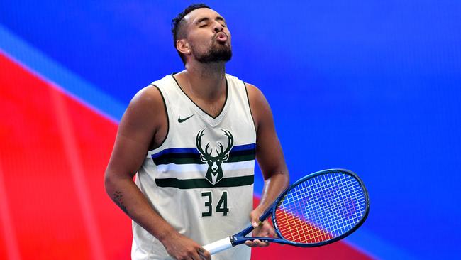 Nick Kyrgios has pledged his support for the bushfire crisis.