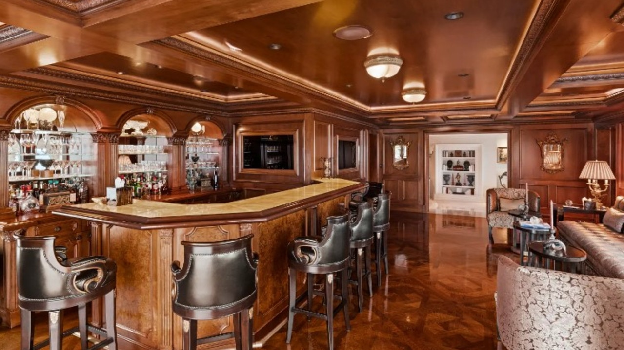 A wet bar that looks better than most high-end restaurants: Picture: Realtor via Austin Ashline/Future Home Photos