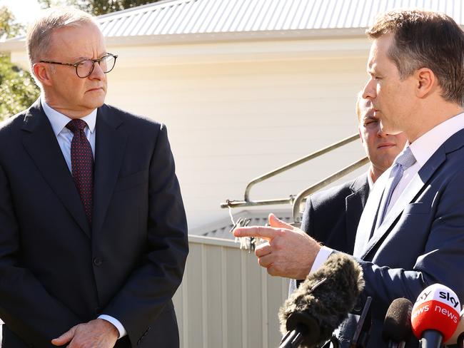 ‘Thanks boss’: Albo uses human shields for curly questions