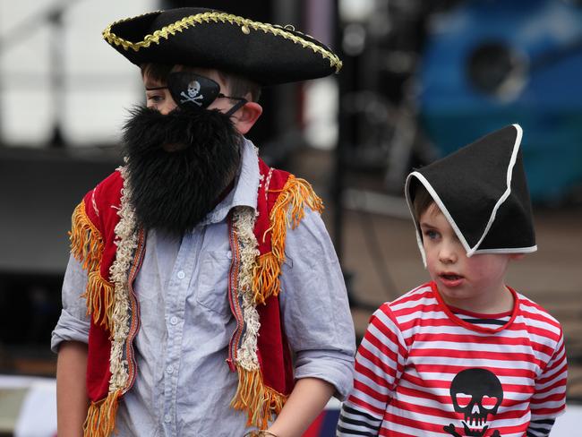 Enjoying the day at the Seafarers Festival at the Bellerive Boardwalk. Picture: MATT THOMPSON