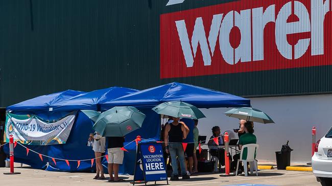 The Queensland Health pop-up Covid-19 vaccination centre at Bunnings Smithfield on Saturday morning. Picture: Emily Barker