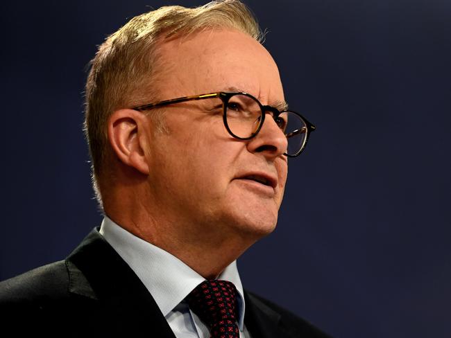 SYDNEY, AUSTRALIA - NewsWire Photos DECEMBER 23, 2022: Australian Prime Minister Anthony Albanese hold a press conference at the Sydney office.Picture: NCA NewsWire / Jeremy Piper