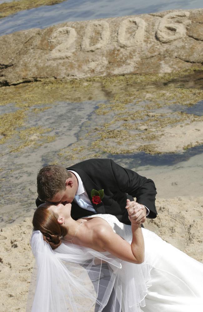 Brian and Jo Minett were married today at Back Beach, Sorrento. on December 31, 2006. Picture: Andrew Macoll