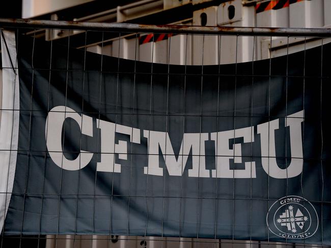 Generic CFMEU signage on a building site at Newstead, Brisbane. Newstead Friday 19th July 2024 Picture David Clark