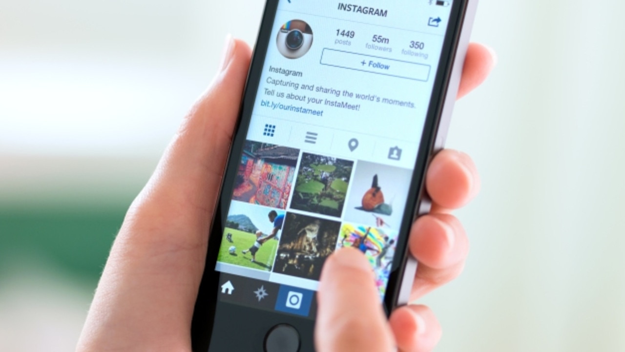Instagram menguji pembaruan besar yang memungkinkan pengguna menyusun ulang kisi foto mereka