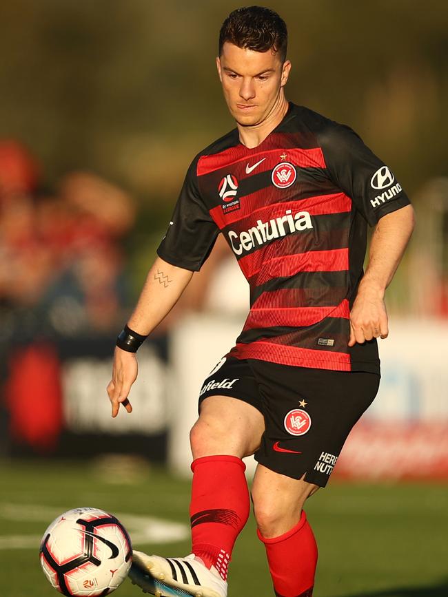 Alex Baumjohann looks very settled at Western Sydney. (AAP Image/Brendon Thorne)