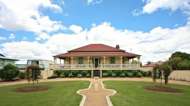 1800s homestead