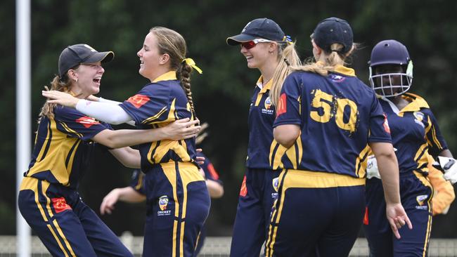 Central Coast claimed the under-16 Country Championships title. Picture: Martin Ollman