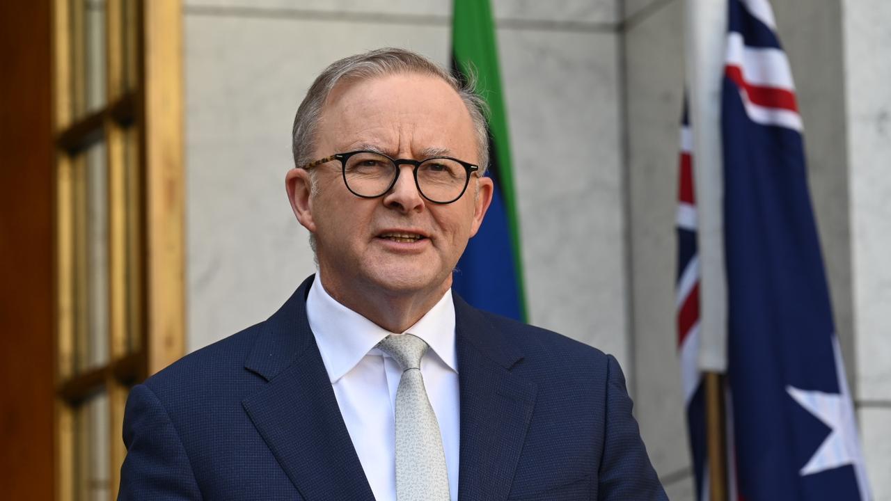 Anthony Albanese delivered a stark message amid soaring cybercrime. Picture: NCA NewsWire / Martin Ollman