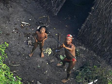 Members of an uncontacted tribe in the Brazilian state of Acre in 2012. Image courtesy of Agência de Notícias do Acre.